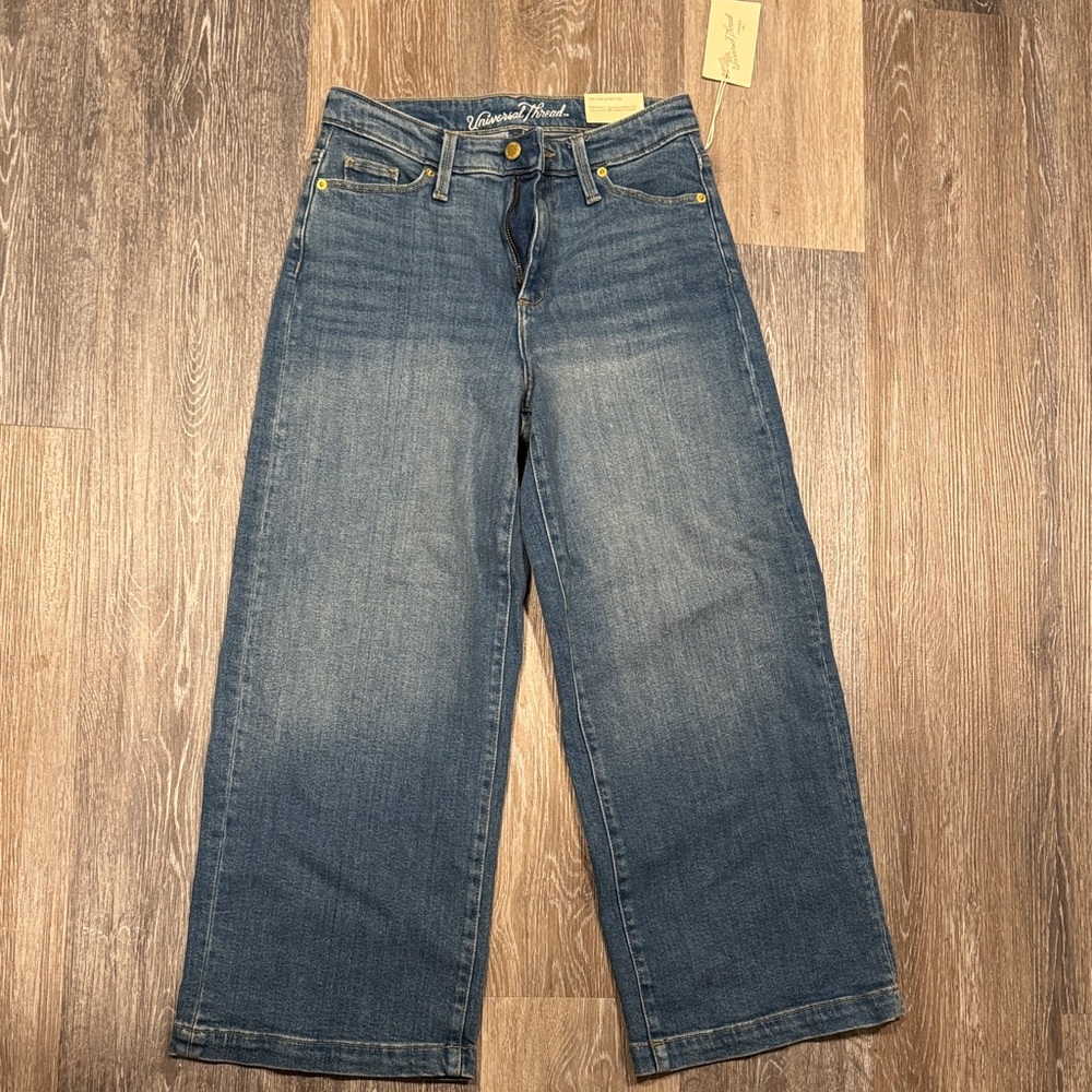 NWT Women's Sz 27/4 universal thread wide leg crop